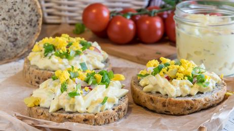 toasted egg salad muffin